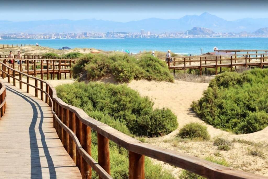 Apartament Andres 阿勒纳勒斯德尔索尔 外观 照片